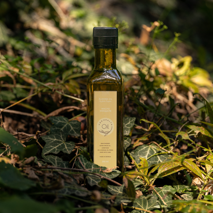 Almond oil damp oil of cold squeezing 250 ml